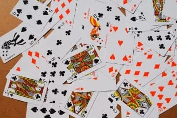 合宿カードゲームを大阪府で満喫する大学生合宿の楽しみ方